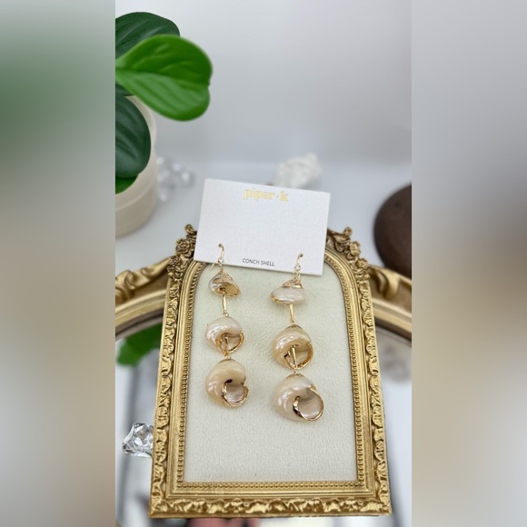 Piper-K Gold Conch Shell Statement Earrings – Coastal Luxe - Picture 3 of 9